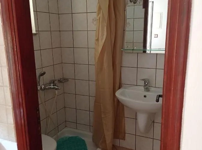 Apartment Thomas Agios Georgios Pagon